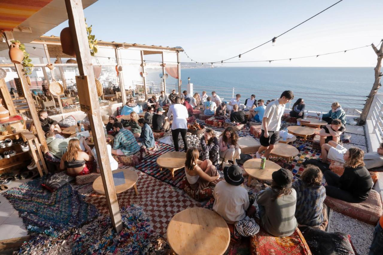 Locals Taghazout Surfcamp Hotel Екстериор снимка