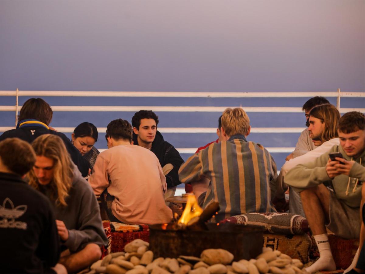 Locals Taghazout Surfcamp Hotel Екстериор снимка