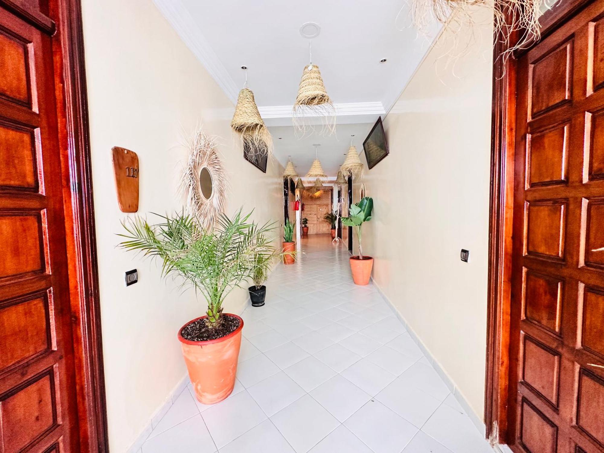 Locals Taghazout Surfcamp Hotel Екстериор снимка