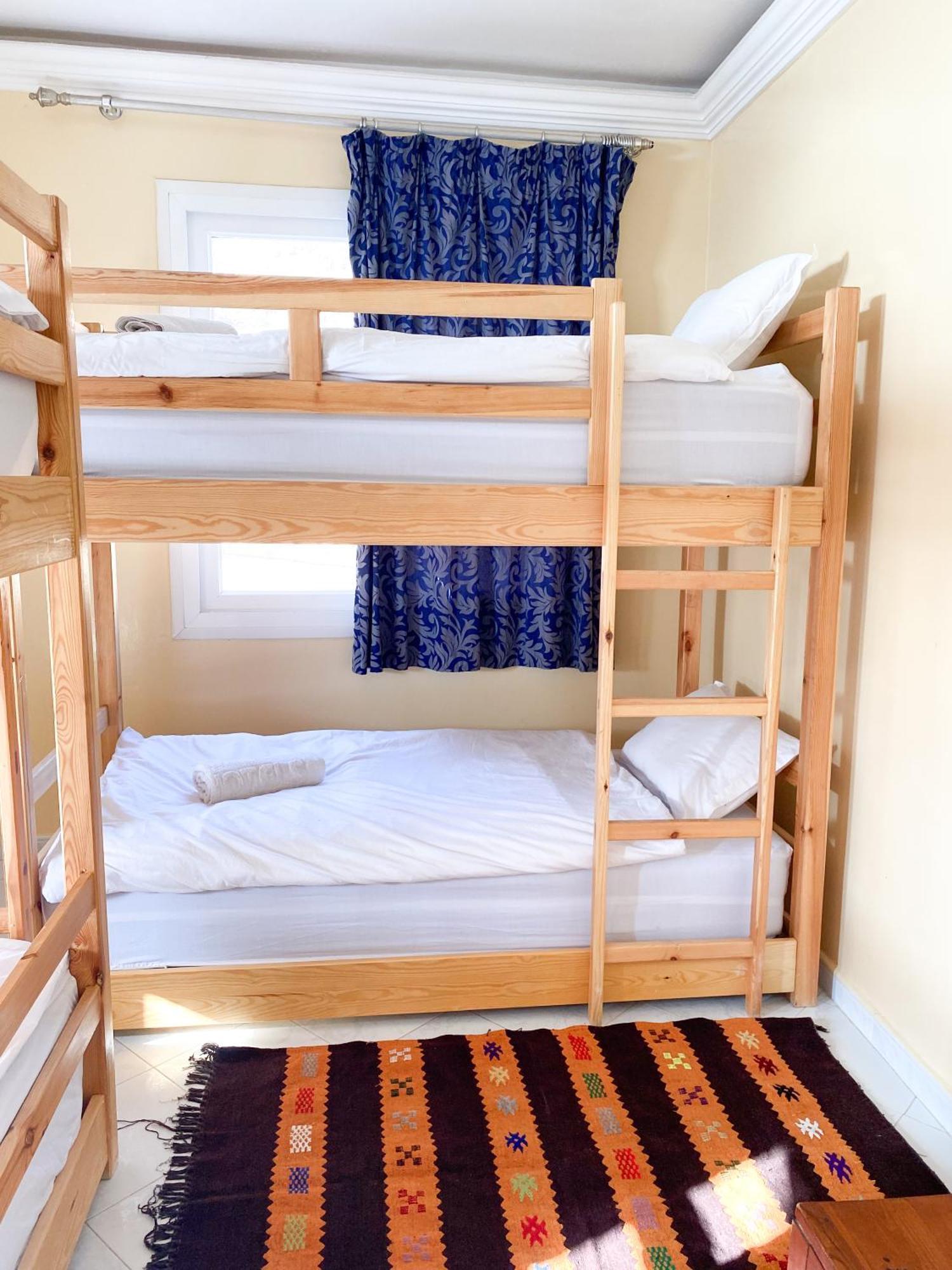 Locals Taghazout Surfcamp Hotel Екстериор снимка