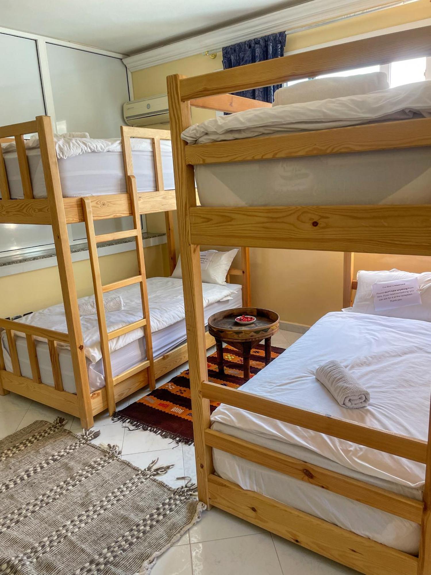 Locals Taghazout Surfcamp Hotel Екстериор снимка