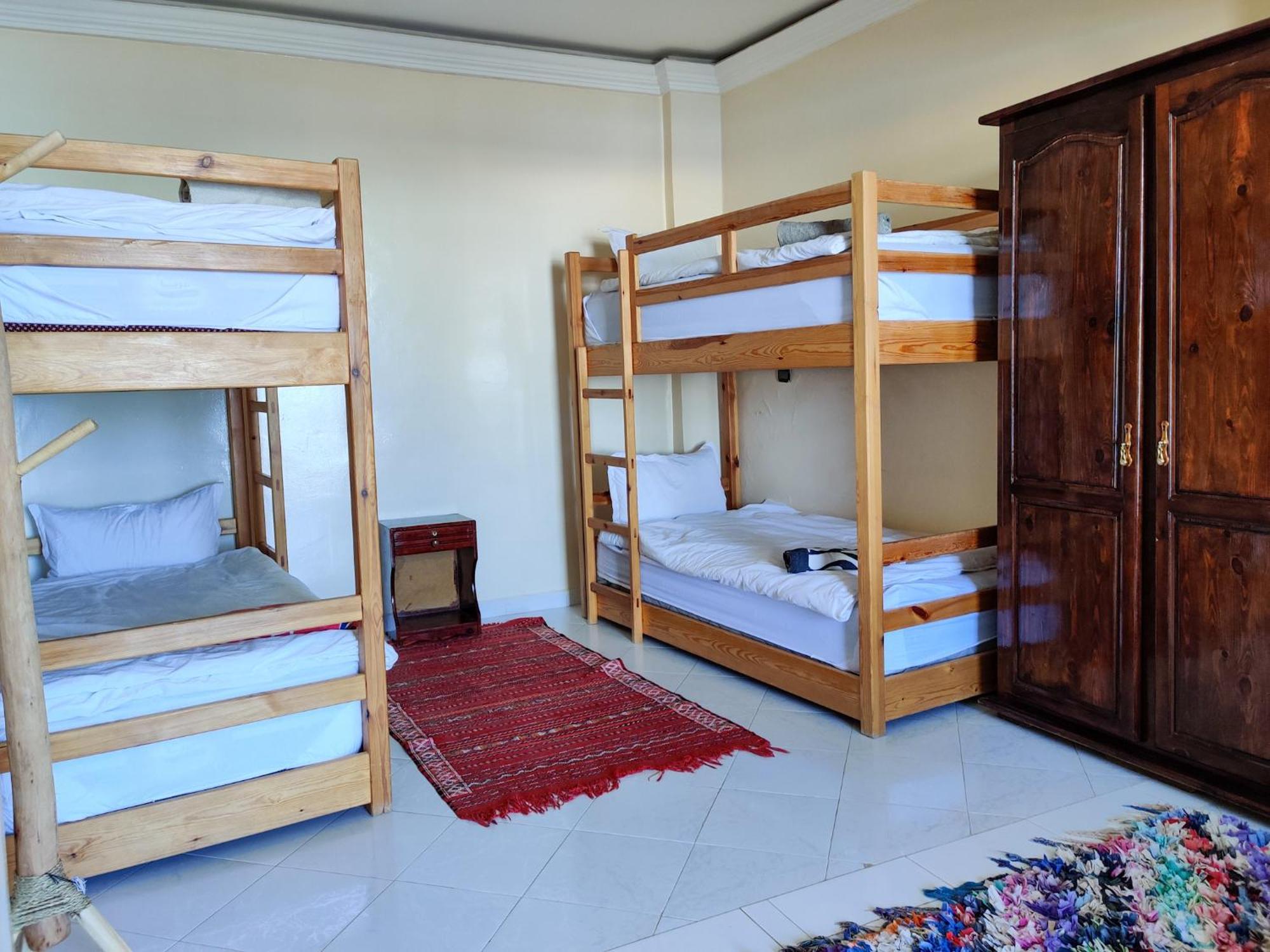 Locals Taghazout Surfcamp Hotel Екстериор снимка