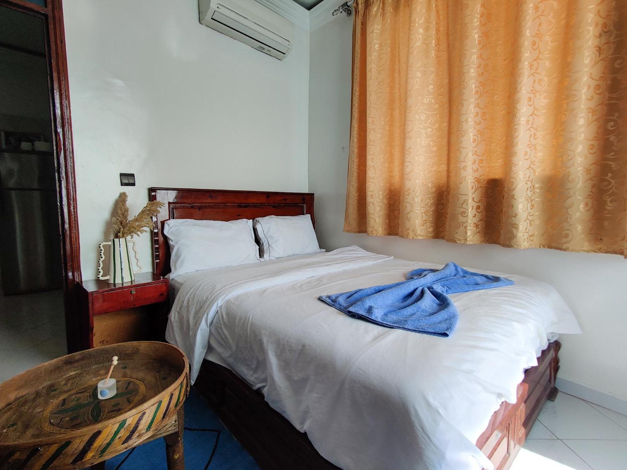 Locals Taghazout Surfcamp Hotel Екстериор снимка