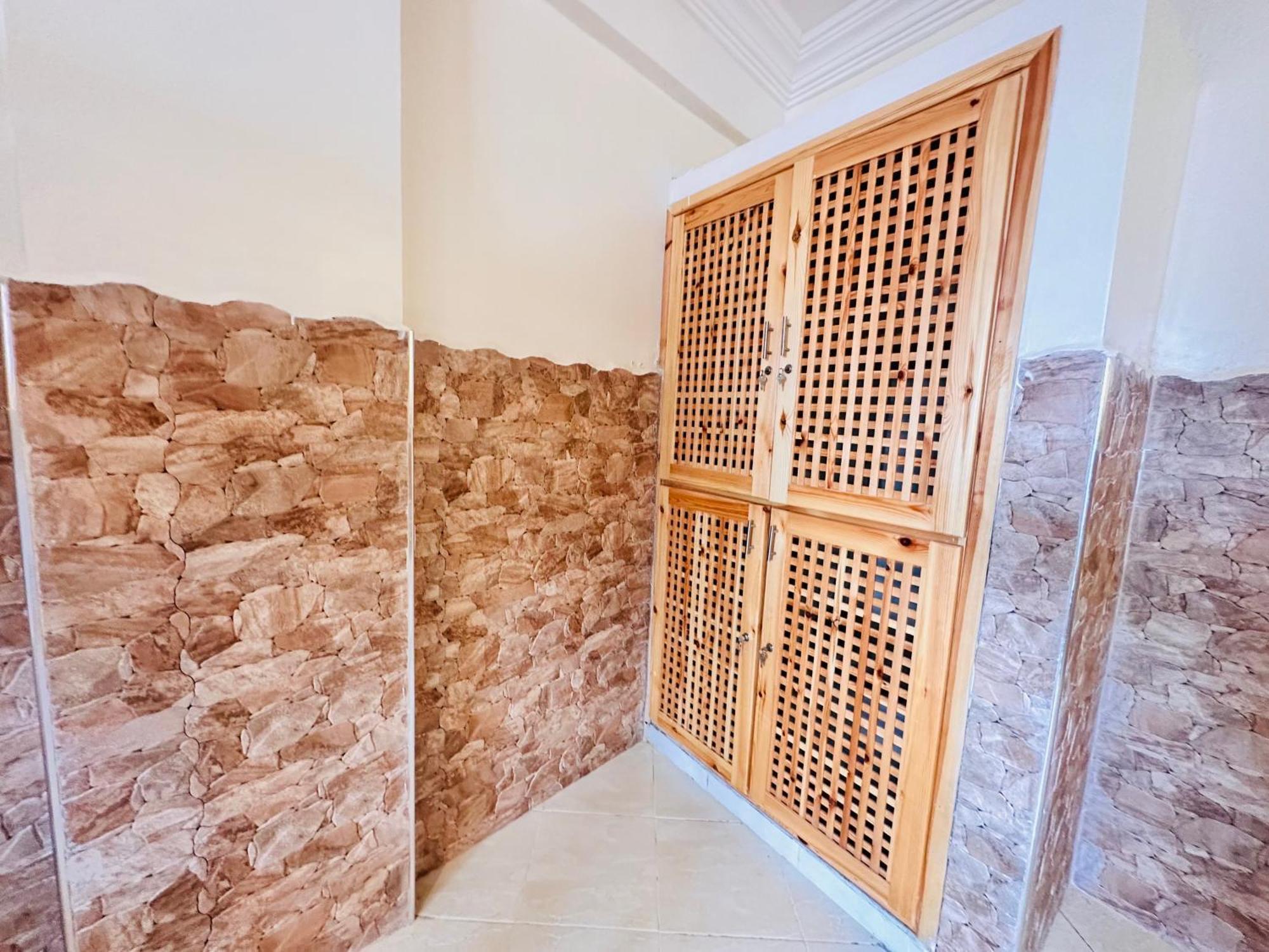 Locals Taghazout Surfcamp Hotel Екстериор снимка