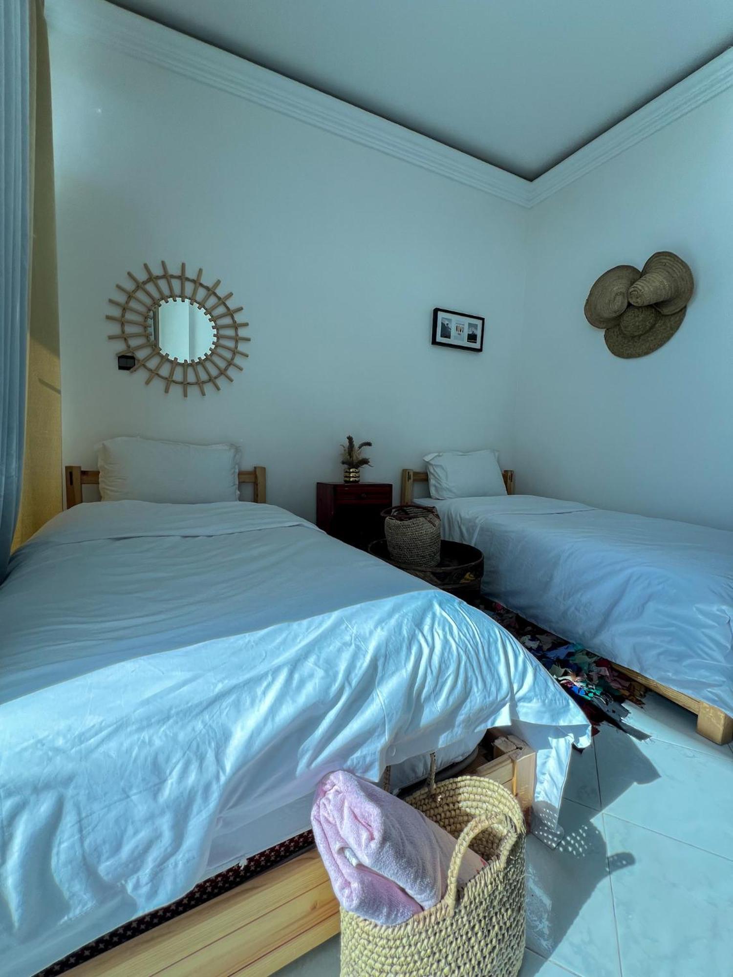 Locals Taghazout Surfcamp Hotel Екстериор снимка
